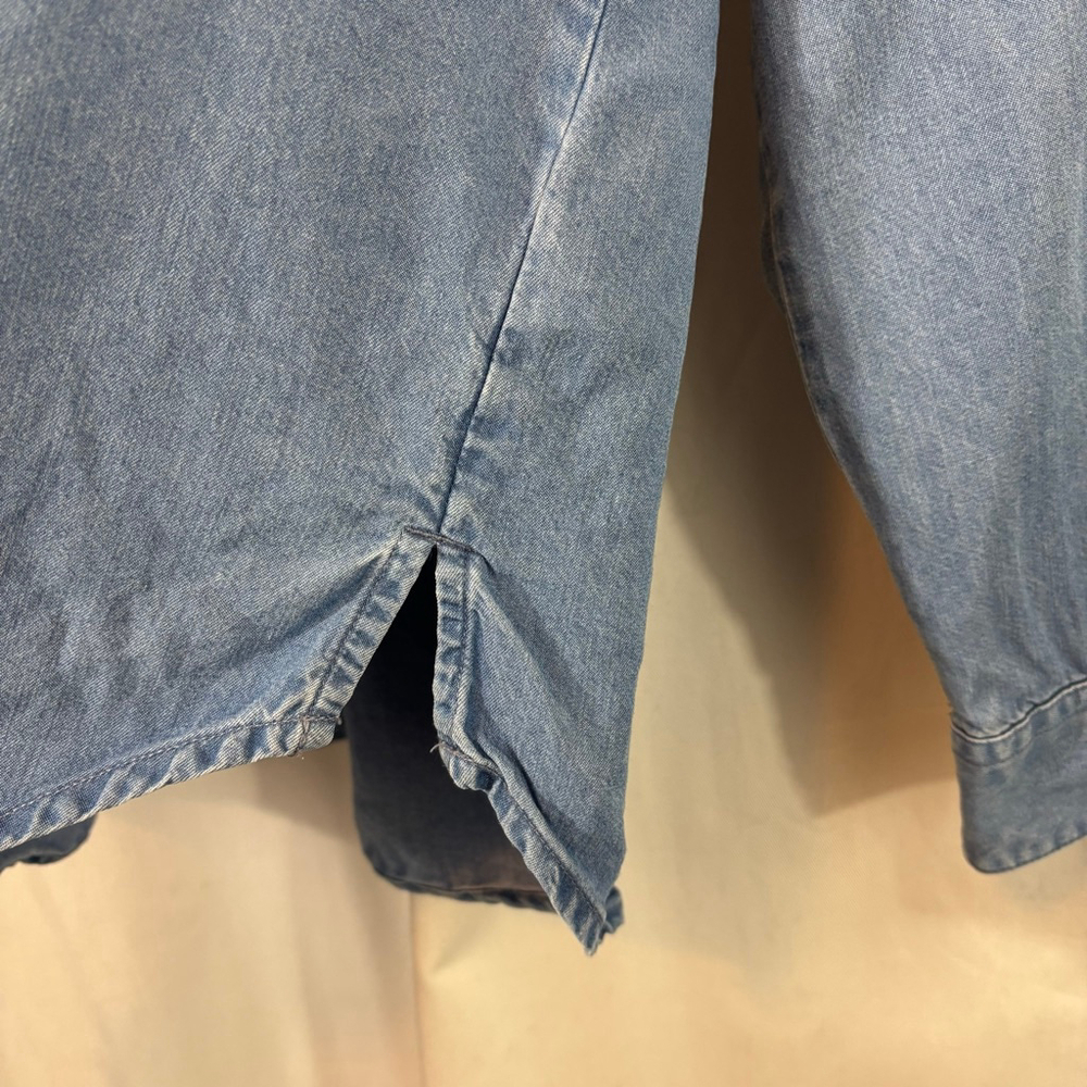 Lucky Brand Denim Button Down Shirt Women’s Medium Blue Long Sleeve Chambray Top - Picture 6 of 6